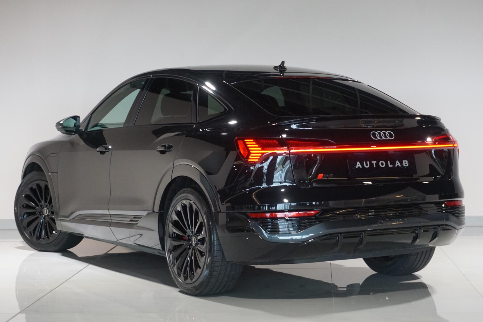 Audi Q8 e-tron 50 S line Sportback 5dr Electric Auto quattro 95kWh (11kW Charger) (340 ps)